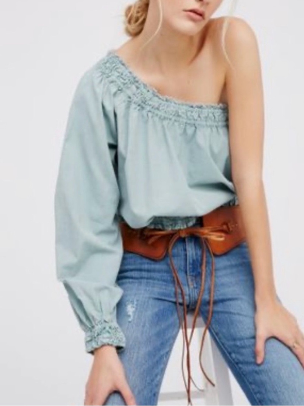 Free People Annabelle Asymmetrical Top
Women’s Size: M - Picture 2 of 8